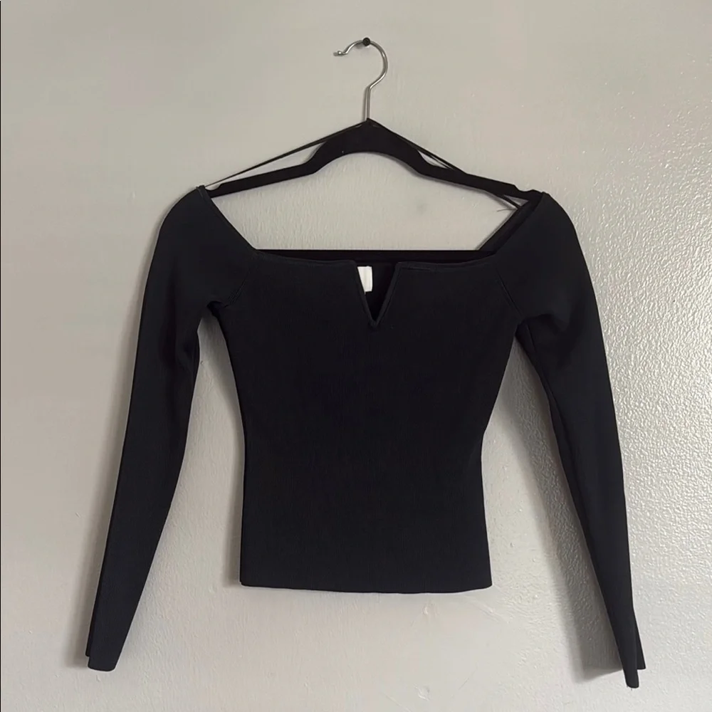 RIB-KNIT OFF-THE-SHOULDER TOP - Picture 2 of 4